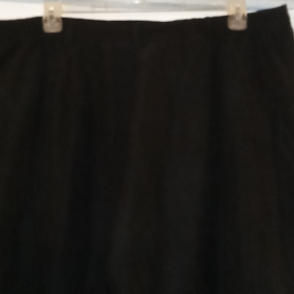 Plus size 24w Black Microfiber pants - Picture 4 of 4